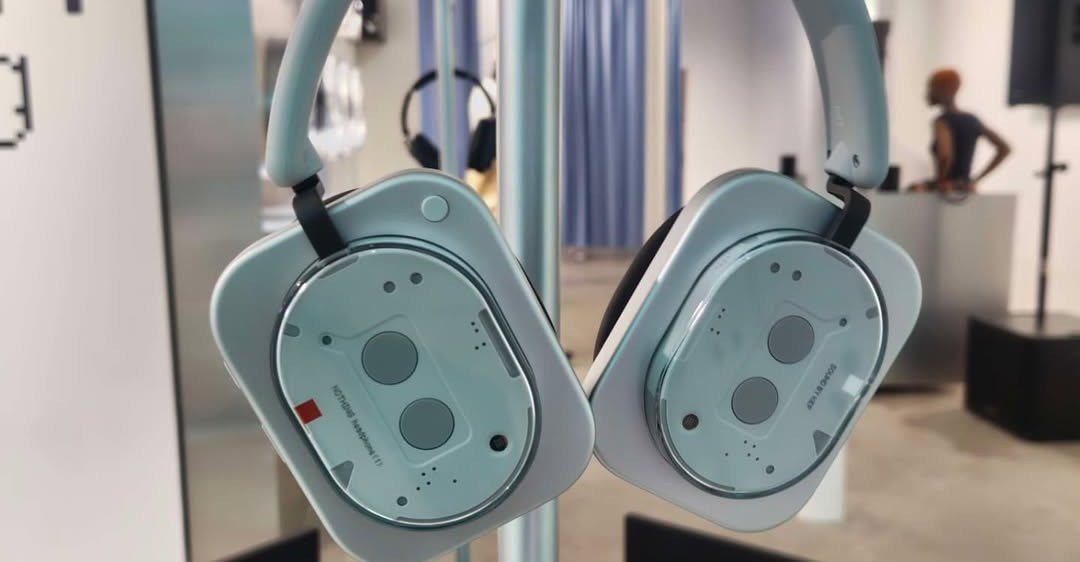 Nothing Headphone 1 leaks show quirky translucent design Nothing Headphone 1 leaks show quirky translucent design