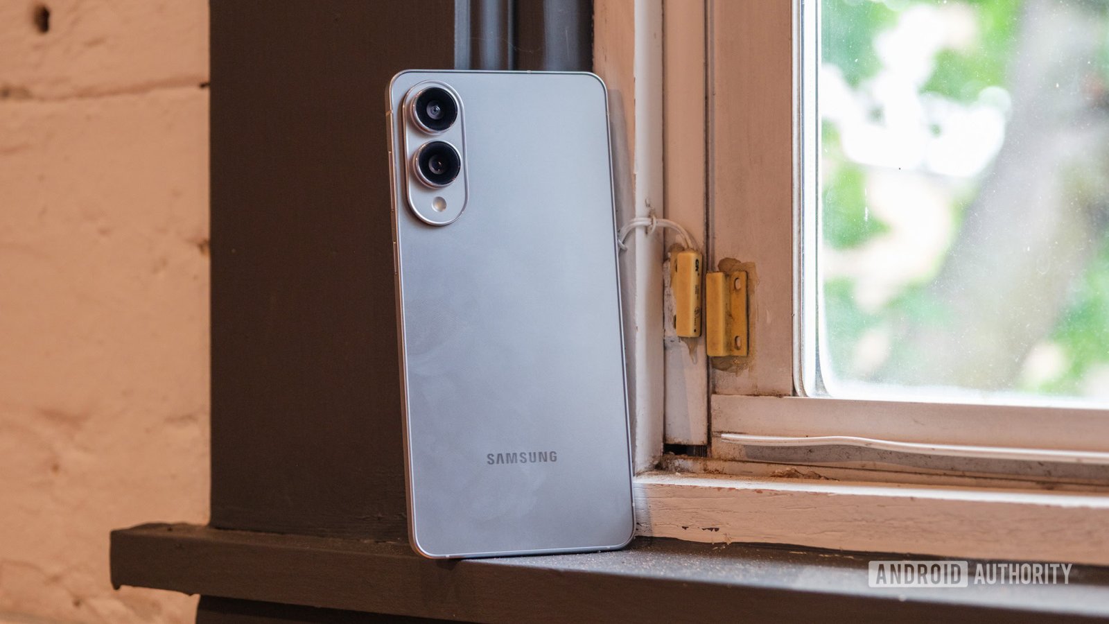 Samsung Galaxy S25 Edge hits a new record-low price! Samsung Galaxy S25 Edge hits a new record-low price!
