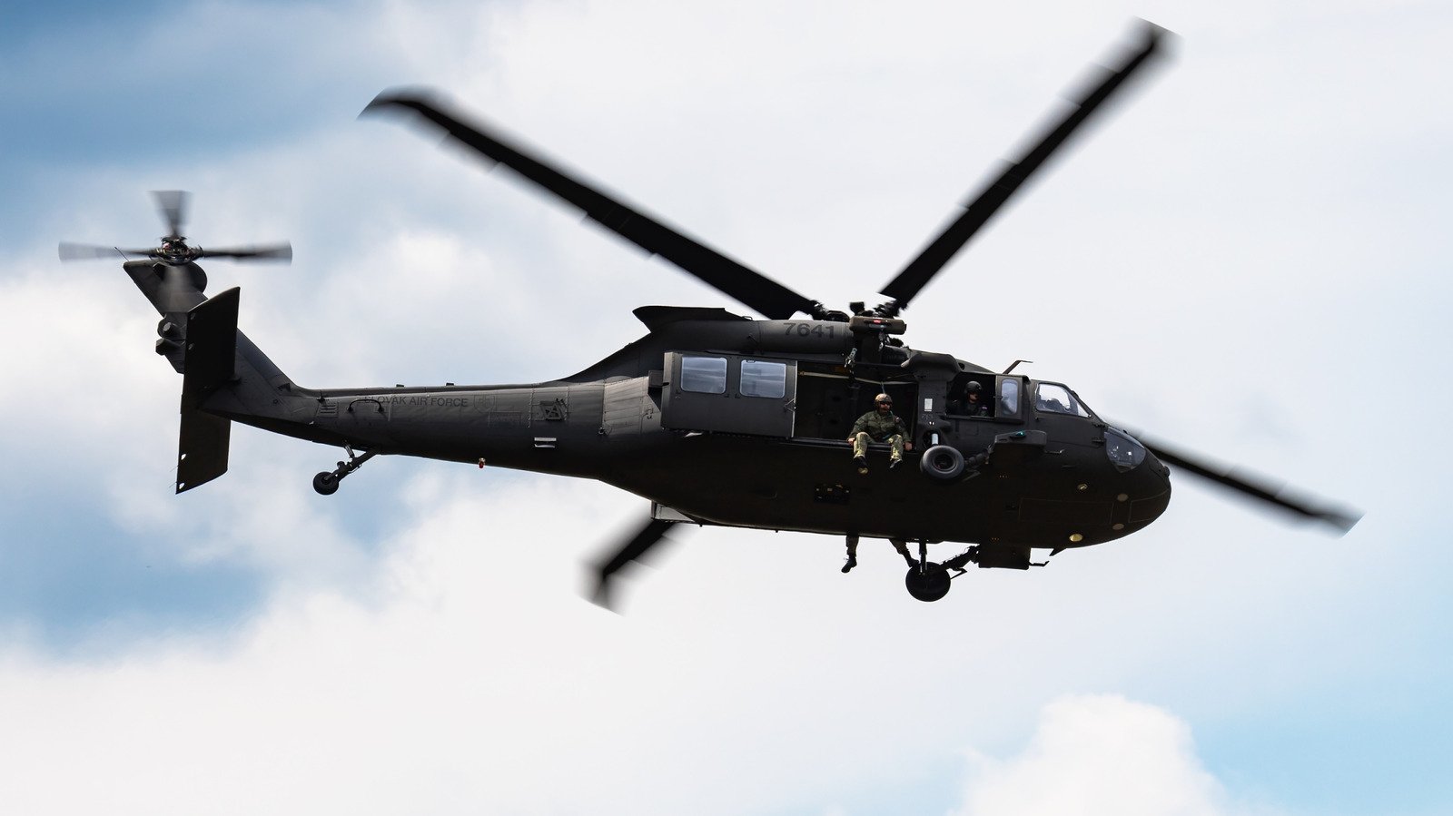 Who Makes Black Hawk Helicopters For The Military & Where Are They Built? Who Makes Black Hawk Helicopters For The Military & Where Are They Built?